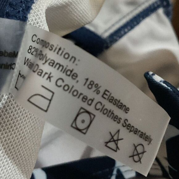 ZAFUL Women V-Neck One Piece Swimdress - Picture 5 of 5